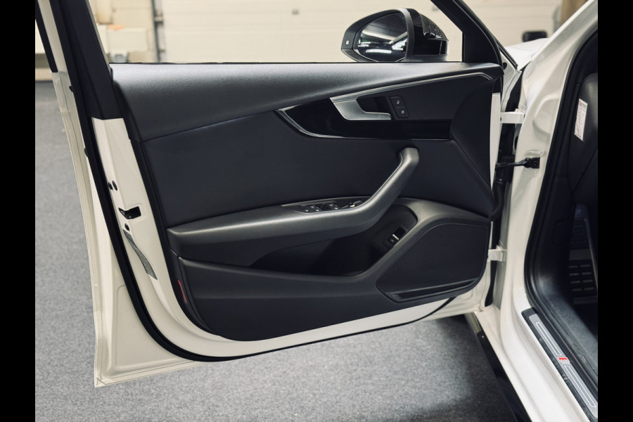 Audi A4 Avant 1.4 TFSI Sport 2x S-Line | 19" | Keyless | Elektr.Klep Audi A4 Avant 1.4 TFSI Sport 2x S-Line | 19" | Keyless | Elektr.Klep