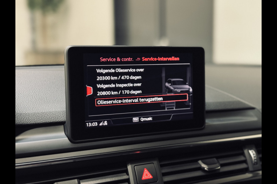 Audi A4 Avant 1.4 TFSI Sport 2x S-Line | 19" | Keyless | Elektr.Klep Audi A4 Avant 1.4 TFSI Sport 2x S-Line | 19" | Keyless | Elektr.Klep