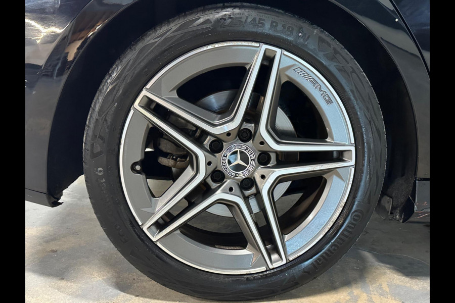 Mercedes-Benz A-Klasse 200 AMG Line | PANO | NIGHT | CAMERA | AMBIANCE Mercedes-Benz A-Klasse 200 AMG Line | PANO | NIGHT | CAMERA | AMBIANCE