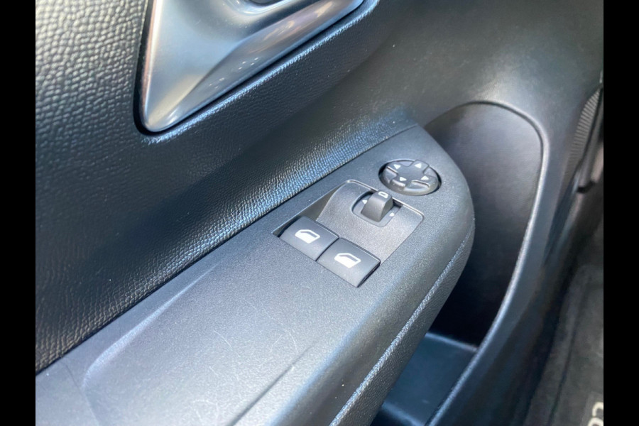 Opel Corsa BWJ 2020 | 1.2 75PK Edition | AIRCO | NAVI | CRUISE | PDC | LICHTMETAAL |