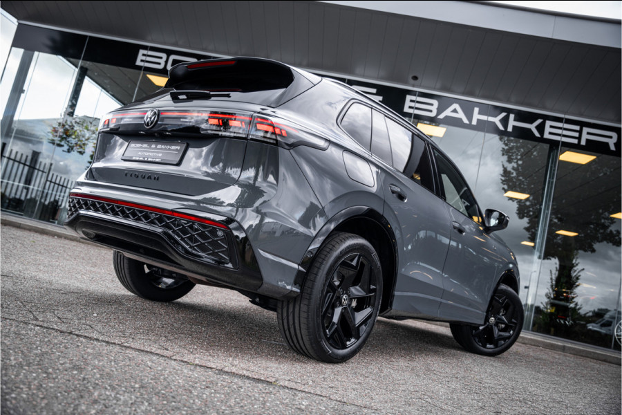 Volkswagen Tiguan 1.5 eHybrid 272pk R-Line Edition ** HUD ** Trekhaak ** 360 camera ** Massage Blackstyle ** Volkswagen Tiguan 1.5 eHybrid 272pk R-Line Edition ** HUD ** Trekhaak ** 360 camera ** Massage Blackstyle **