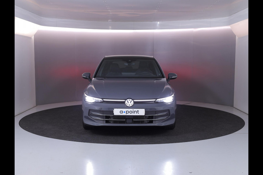 Volkswagen Golf 1.5 eTSI 50 Jahre Edition 150 pk Automaat (DSG) | Navigatie | Panoramadak | Parkeersensoren | Achteruitrijcamera | Matrix LED koplampen | Stoelverwarming | Volkswagen Golf 1.5 eTSI 50 Jahre Edition 150 pk Automaat (DSG) | Navigatie | Panoramadak | Parkeersensoren | Achteruitrijcamera | Matrix LED koplampen | Stoelverwarming |