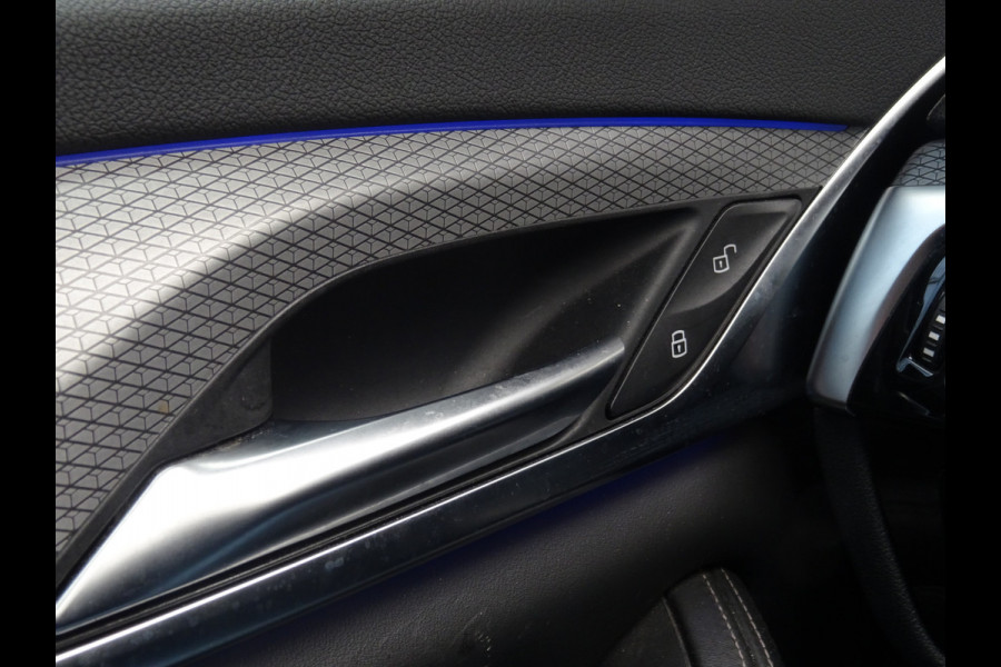 BMW 5 Serie 520i High Executive * LEER * M-PAKKET * DEALER ONDERH. !! BMW 5 Serie 520i High Executive * LEER * M-PAKKET * DEALER ONDERH. !!