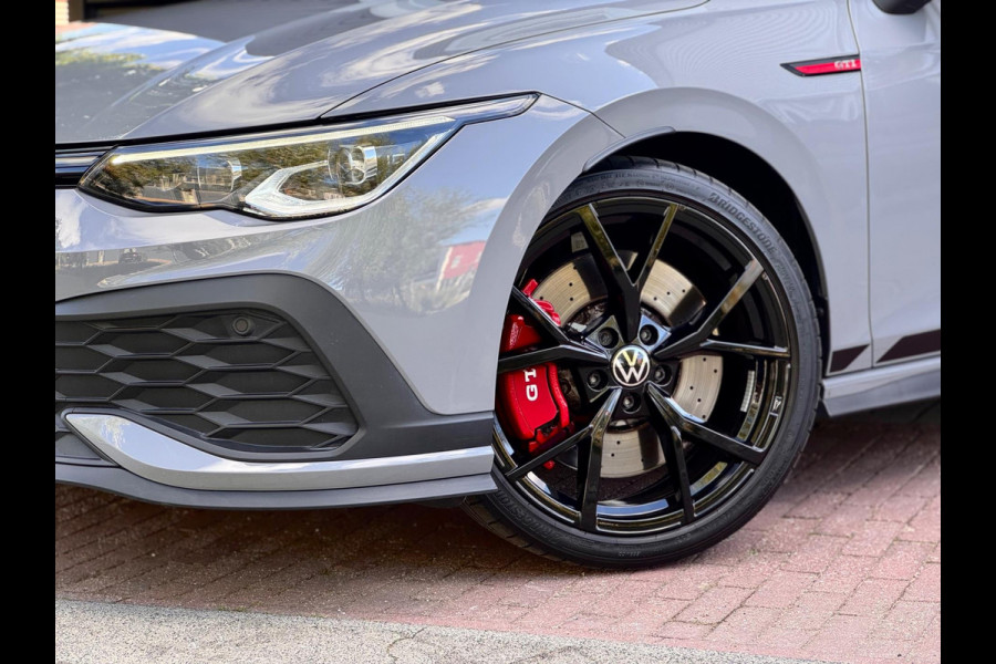 Volkswagen Golf 2.0 TSI GTI Pano/Memory/Matrix/H&K/HuD Volkswagen Golf 2.0 TSI GTI Pano/Memory/Matrix/H&K/HuD