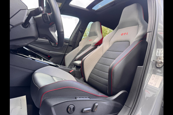 Volkswagen Golf 2.0 TSI GTI Pano/Memory/Matrix/H&K/HuD Volkswagen Golf 2.0 TSI GTI Pano/Memory/Matrix/H&K/HuD