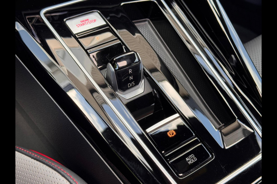 Volkswagen Golf 2.0 TSI GTI Pano/Memory/Matrix/H&K/HuD Volkswagen Golf 2.0 TSI GTI Pano/Memory/Matrix/H&K/HuD