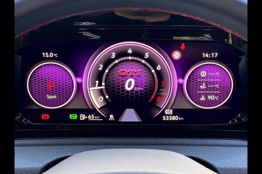 Volkswagen Golf 2.0 TSI GTI Pano/Memory/Matrix/H&K/HuD Volkswagen Golf 2.0 TSI GTI Pano/Memory/Matrix/H&K/HuD