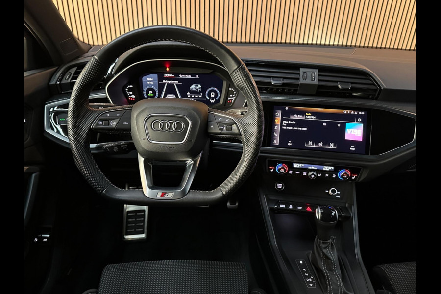 Audi Q3 Sportback 45 TFSI e S Line 245PK - Sonos - Carplay Audi Q3 Sportback 45 TFSI e S Line 245PK - Sonos - Carplay