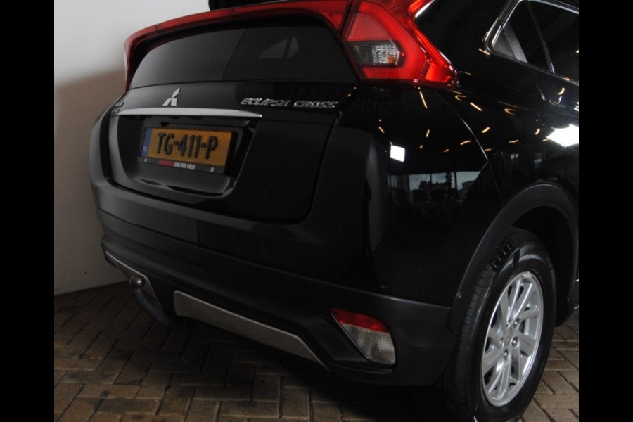 Mitsubishi Eclipse Cross 1.5 DI-T Pure Mitsubishi Eclipse Cross 1.5 DI-T Pure