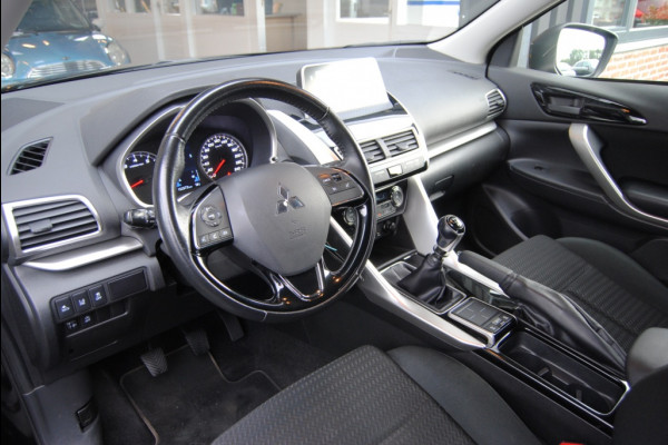 Mitsubishi Eclipse Cross 1.5 DI-T Pure Mitsubishi Eclipse Cross 1.5 DI-T Pure