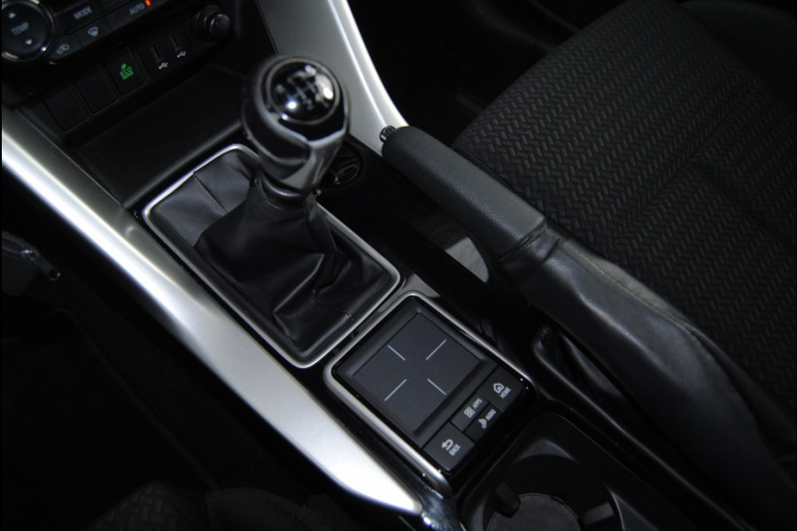 Mitsubishi Eclipse Cross 1.5 DI-T Pure Mitsubishi Eclipse Cross 1.5 DI-T Pure