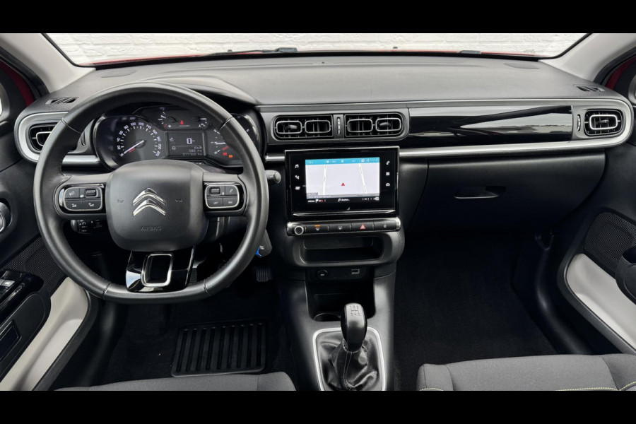 Citroën C3 1.2 PureTech Shine Business Cruise control Climate control LED Parkeersensoren plus camera Apple / Android Navigatie Citroën C3 1.2 PureTech Shine Business Cruise control Climate control LED Parkeersensoren plus camera Apple / Android Navigatie