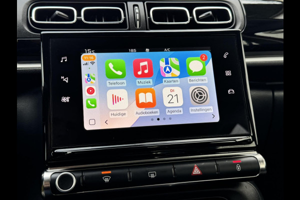 Citroën C3 1.2 PureTech Shine Business Cruise control Climate control LED Parkeersensoren plus camera Apple / Android Navigatie Citroën C3 1.2 PureTech Shine Business Cruise control Climate control LED Parkeersensoren plus camera Apple / Android Navigatie