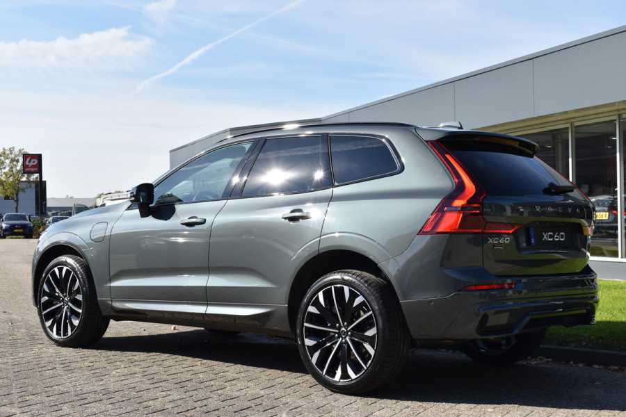 Volvo XC60 T6 AWD 350PK Plug-in Hybrid Ultra Dark | DEMO | Luchtvering | Trekhaak | 21"LMV | 360 camera | Panodak | HUD | H&K |