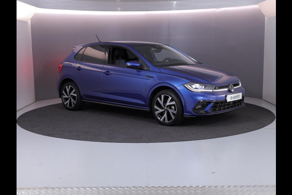 Volkswagen Polo 1.0 TSI R-Line 110pk DSG| Navi| 17'LMvelgen | Matrix LEDlampen| Digital display Volkswagen Polo 1.0 TSI R-Line 110pk DSG| Navi| 17'LMvelgen | Matrix LEDlampen| Digital display