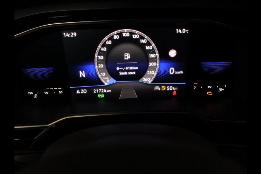 Volkswagen Polo 1.0 TSI R-Line 110pk DSG| Navi| 17'LMvelgen | Matrix LEDlampen| Digital display Volkswagen Polo 1.0 TSI R-Line 110pk DSG| Navi| 17'LMvelgen | Matrix LEDlampen| Digital display