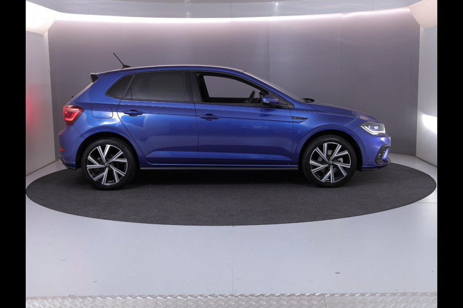 Volkswagen Polo 1.0 TSI R-Line 110pk DSG| Navi| 17'LMvelgen | Matrix LEDlampen| Digital display Volkswagen Polo 1.0 TSI R-Line 110pk DSG| Navi| 17'LMvelgen | Matrix LEDlampen| Digital display