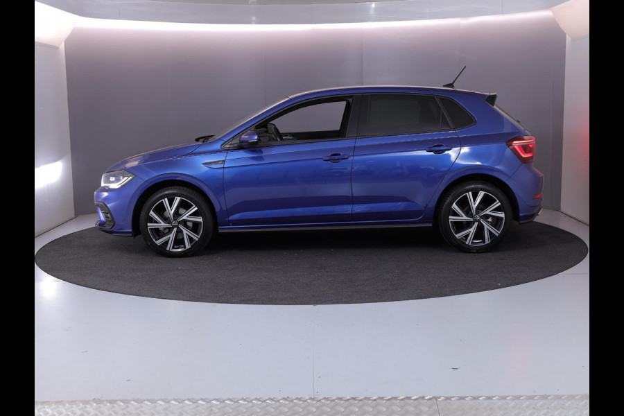 Volkswagen Polo 1.0 TSI R-Line 110pk DSG| Navi| 17'LMvelgen | Matrix LEDlampen| Digital display Volkswagen Polo 1.0 TSI R-Line 110pk DSG| Navi| 17'LMvelgen | Matrix LEDlampen| Digital display