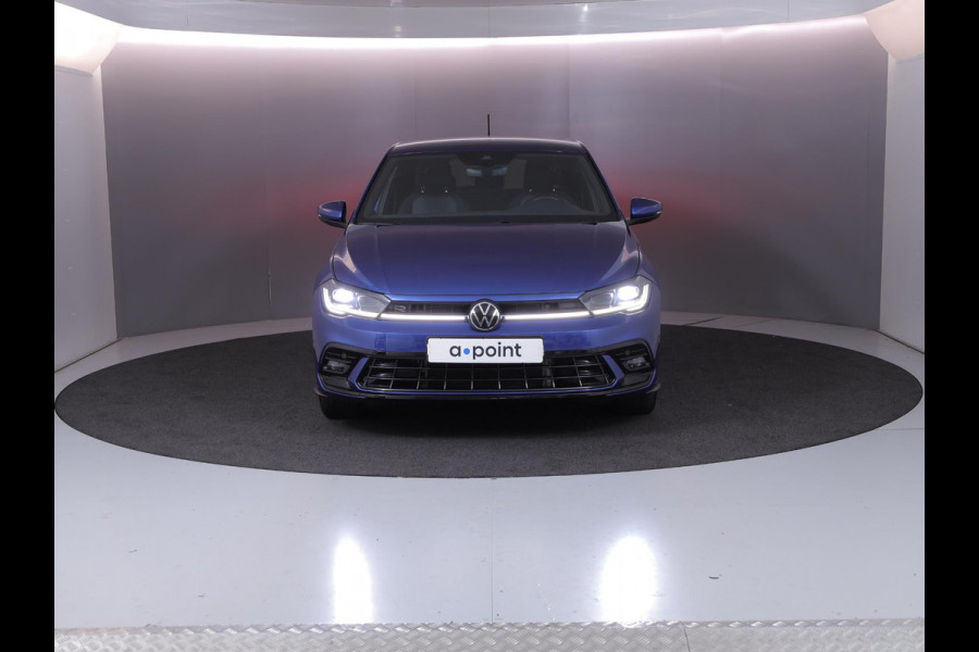Volkswagen Polo 1.0 TSI R-Line 110pk DSG| Navi| 17'LMvelgen | Matrix LEDlampen| Digital display Volkswagen Polo 1.0 TSI R-Line 110pk DSG| Navi| 17'LMvelgen | Matrix LEDlampen| Digital display