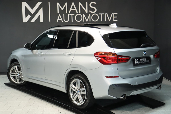 BMW X1 XDrive25i M Sport / PANODAK / HUD / KEYLESS / MEMORY / H&K / CAMERA BMW X1 XDrive25i M Sport / PANODAK / HUD / KEYLESS / MEMORY / H&K / CAMERA