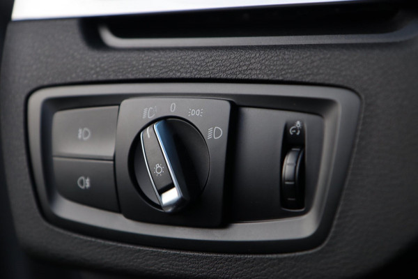 BMW X1 XDrive25i M Sport / PANODAK / HUD / KEYLESS / MEMORY / H&K / CAMERA BMW X1 XDrive25i M Sport / PANODAK / HUD / KEYLESS / MEMORY / H&K / CAMERA