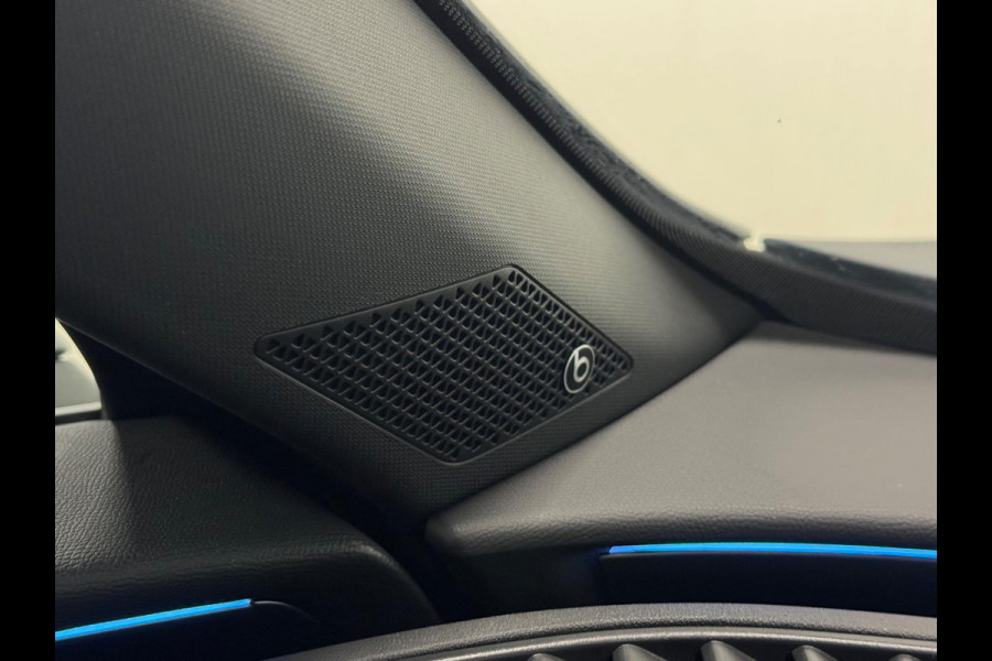 CUPRA Formentor 1.5 TSI | PANO | 360 CAMERA | AMBIANCE | BEATS AUDIO | LED CUPRA Formentor 1.5 TSI | PANO | 360 CAMERA | AMBIANCE | BEATS AUDIO | LED