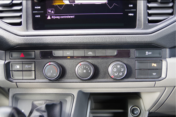 Volkswagen Crafter 35 2.0 TDI L4H3 177PK AUT. CAMERA, TREKHAAK, BETIMMERING, CRUISE, APPLE CARPLAY/ANDROID AUTO, MF STUUR, PARKEERSENSOREN Volkswagen Crafter 35 2.0 TDI L4H3 177PK AUT. CAMERA, TREKHAAK, BETIMMERING, CRUISE, APPLE CARPLAY/ANDROID AUTO, MF STUUR, PARKEERSENSOREN