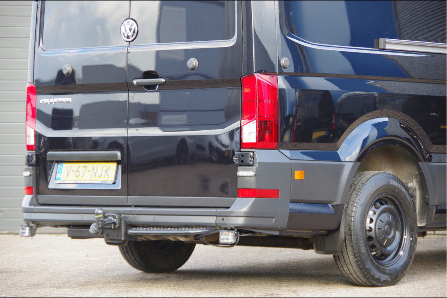 Volkswagen Crafter 35 2.0 TDI L4H3 177PK AUT. CAMERA, TREKHAAK, BETIMMERING, CRUISE, APPLE CARPLAY/ANDROID AUTO, MF STUUR, PARKEERSENSOREN Volkswagen Crafter 35 2.0 TDI L4H3 177PK AUT. CAMERA, TREKHAAK, BETIMMERING, CRUISE, APPLE CARPLAY/ANDROID AUTO, MF STUUR, PARKEERSENSOREN
