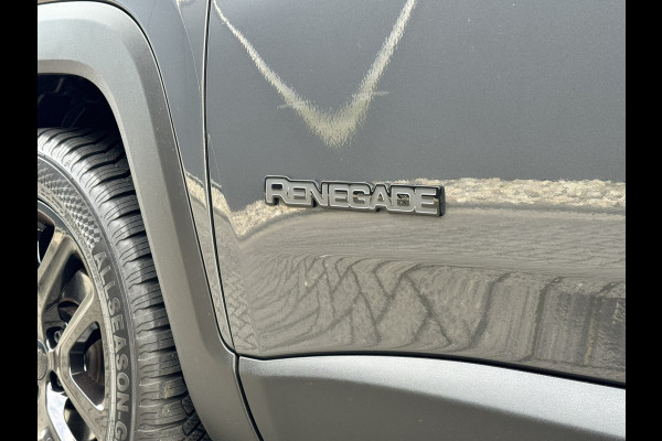 Jeep Renegade 1.0T 120 Night Eagle | Blackline | Clima | CarPlay | Keyless Jeep Renegade 1.0T 120 Night Eagle | Blackline | Clima | CarPlay | Keyless