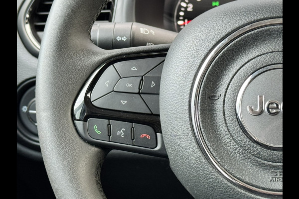 Jeep Renegade 1.0T 120 Night Eagle | Blackline | Clima | CarPlay | Keyless Jeep Renegade 1.0T 120 Night Eagle | Blackline | Clima | CarPlay | Keyless