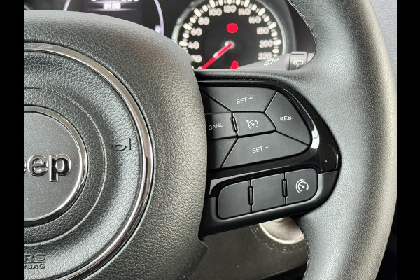 Jeep Renegade 1.0T 120 Night Eagle | Blackline | Clima | CarPlay | Keyless Jeep Renegade 1.0T 120 Night Eagle | Blackline | Clima | CarPlay | Keyless