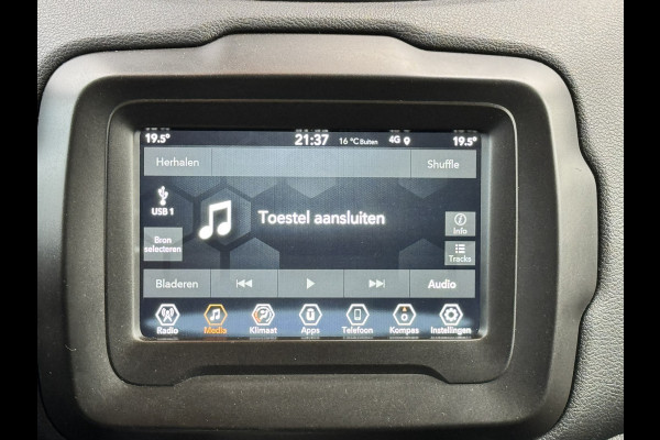 Jeep Renegade 1.0T 120 Night Eagle | Blackline | Clima | CarPlay | Keyless Jeep Renegade 1.0T 120 Night Eagle | Blackline | Clima | CarPlay | Keyless