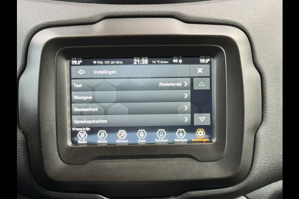 Jeep Renegade 1.0T 120 Night Eagle | Blackline | Clima | CarPlay | Keyless Jeep Renegade 1.0T 120 Night Eagle | Blackline | Clima | CarPlay | Keyless