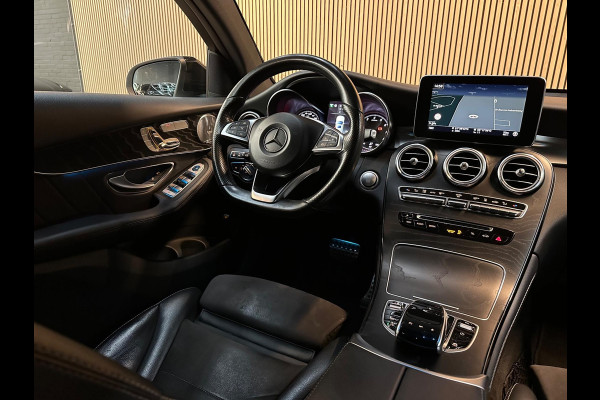 Mercedes-Benz GLC Coupé 250 4MATIC Premium Plus. Pano Mercedes-Benz GLC Coupé 250 4MATIC Premium Plus. Pano