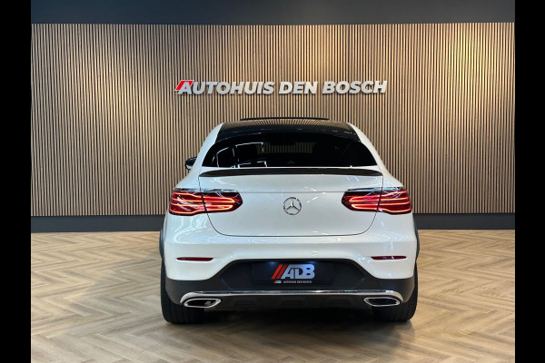 Mercedes-Benz GLC Coupé 250 4MATIC Premium Plus. Pano Mercedes-Benz GLC Coupé 250 4MATIC Premium Plus. Pano
