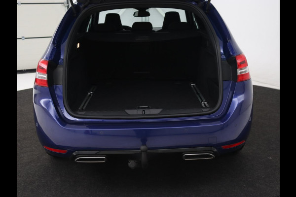 Peugeot 308 1.2 PureTech GT-line | Panoramadak | Trekhaak | DENON HiFi | Camera | Carplay | Keyless | Full LED | Navigatie | Park Assist | Climate control | Cruise control Peugeot 308 1.2 PureTech GT-line | Panoramadak | Trekhaak | DENON HiFi | Camera | Carplay | Keyless | Full LED | Navigatie | Park Assist | Climate control | Cruise control