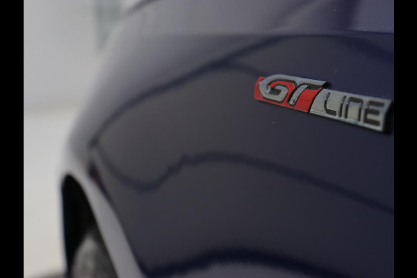 Peugeot 308 1.2 PureTech GT-line | Panoramadak | Trekhaak | DENON HiFi | Camera | Carplay | Keyless | Full LED | Navigatie | Park Assist | Climate control | Cruise control Peugeot 308 1.2 PureTech GT-line | Panoramadak | Trekhaak | DENON HiFi | Camera | Carplay | Keyless | Full LED | Navigatie | Park Assist | Climate control | Cruise control