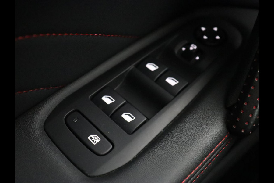 Peugeot 308 1.2 PureTech GT-line | Panoramadak | Trekhaak | DENON HiFi | Camera | Carplay | Keyless | Full LED | Navigatie | Park Assist | Climate control | Cruise control Peugeot 308 1.2 PureTech GT-line | Panoramadak | Trekhaak | DENON HiFi | Camera | Carplay | Keyless | Full LED | Navigatie | Park Assist | Climate control | Cruise control