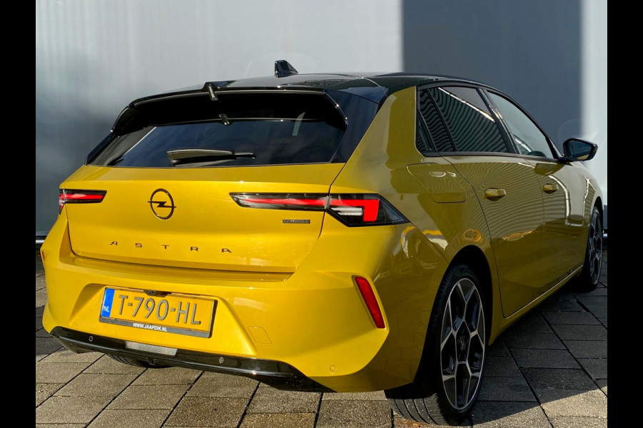 Opel Astra BWJ 2023 | 1.6 Hybrid 181PK GS-LINE | CAMERA | CARPLAY | NAVI | LED | 18'' LMV | SPORTSTOELEN | ALACANTARA