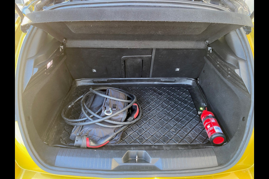 Opel Astra BWJ 2023 | 1.6 Hybrid 181PK GS-LINE | CAMERA | CARPLAY | NAVI | LED | 18'' LMV | SPORTSTOELEN | ALACANTARA