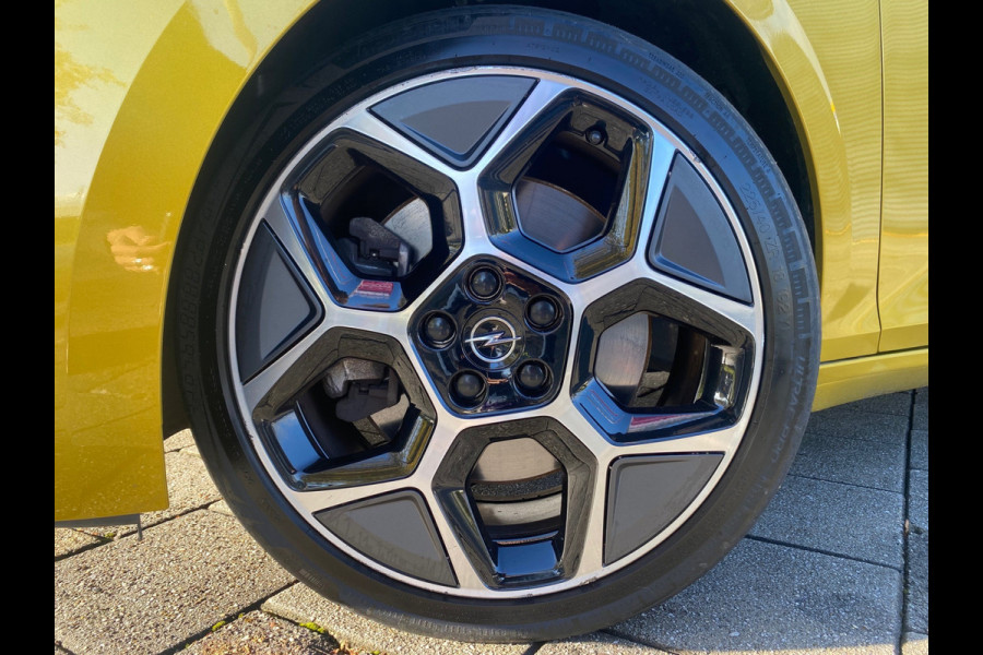 Opel Astra BWJ 2023 | 1.6 Hybrid 181PK GS-LINE | CAMERA | CARPLAY | NAVI | LED | 18'' LMV | SPORTSTOELEN | ALACANTARA