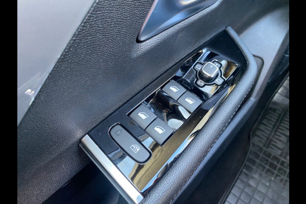 Opel Astra BWJ 2023 | 1.6 Hybrid 181PK GS-LINE | CAMERA | CARPLAY | NAVI | LED | 18'' LMV | SPORTSTOELEN | ALACANTARA