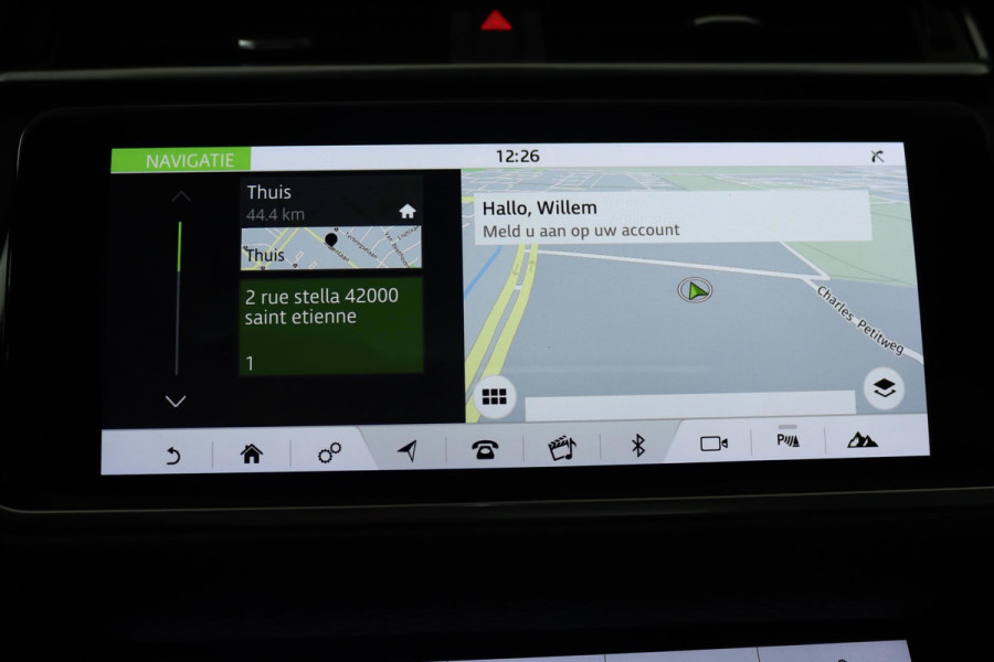 Land Rover Range Rover Velar 2.0 I4 Turbo AWD HSE Automaat (PANODAK, NAVIGATIE, STOELV, CAMERA, NL-AUTO, DEALER ONDERHOUDEN) Land Rover Range Rover Velar 2.0 I4 Turbo AWD HSE Automaat (PANODAK, NAVIGATIE, STOELV, CAMERA, NL-AUTO, DEALER ONDERHOUDEN)