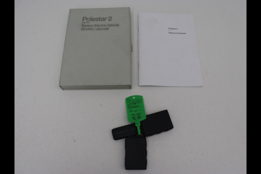 Polestar 2 Long Range Dual Motor Launch Edition 78kWh | Panoramadak | Trekhaak | Stoel & stuurverwarming | 360 camera | Adaptive cruise | Harman/Kardon | Carplay Polestar 2 Long Range Dual Motor Launch Edition 78kWh | Panoramadak | Trekhaak | Stoel & stuurverwarming | 360 camera | Adaptive cruise | Harman/Kardon | Carplay