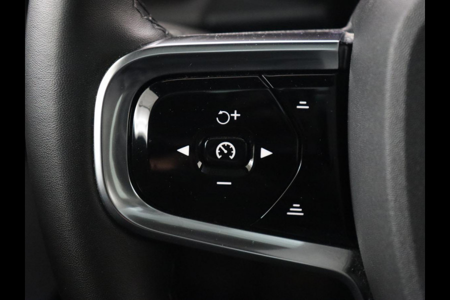 Polestar 2 Long Range Dual Motor Launch Edition 78kWh | Panoramadak | Trekhaak | Stoel & stuurverwarming | 360 camera | Adaptive cruise | Harman/Kardon | Carplay Polestar 2 Long Range Dual Motor Launch Edition 78kWh | Panoramadak | Trekhaak | Stoel & stuurverwarming | 360 camera | Adaptive cruise | Harman/Kardon | Carplay