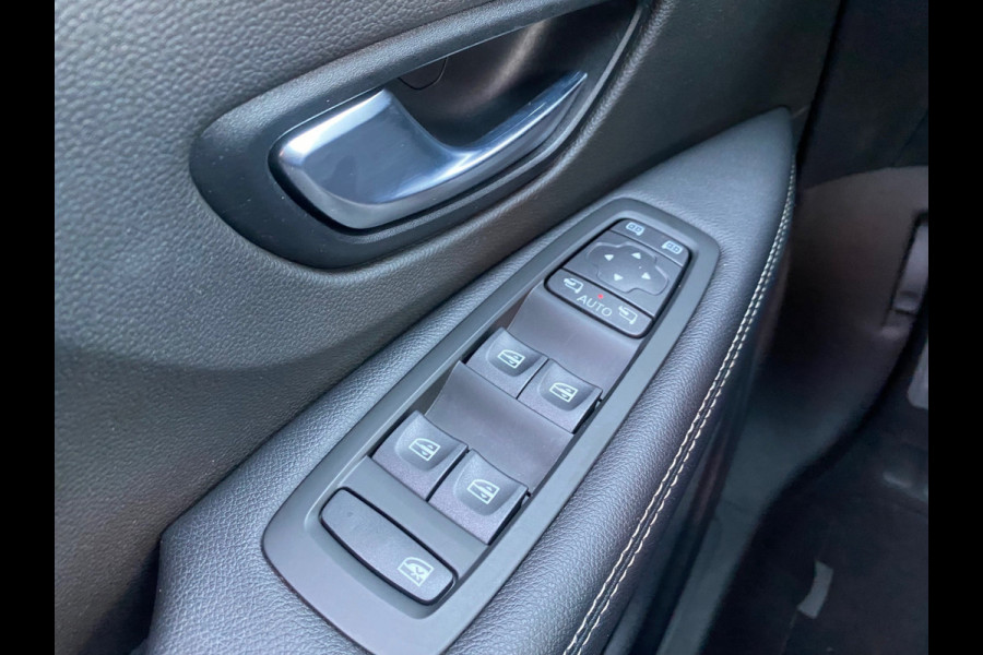 Renault Grand Scénic BWJ 2021 | 1.3 TCe 116PK Business Zen 7p. | TREKHAAK | CAMERA | CLIMA | NAVI | CARPLAY | PDC 2X |