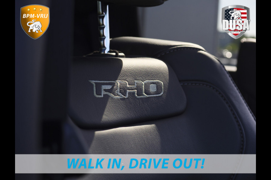 Dodge Ram | RHO | 3.0L Twin-Turbo I6 | 4x4 | Crew Cab Night Edtion | Panoramadak | 14,4-inch Touchscreen | Passenger Display | Getoonde accessoires zijn verkrijgbaar tegen meerprijs