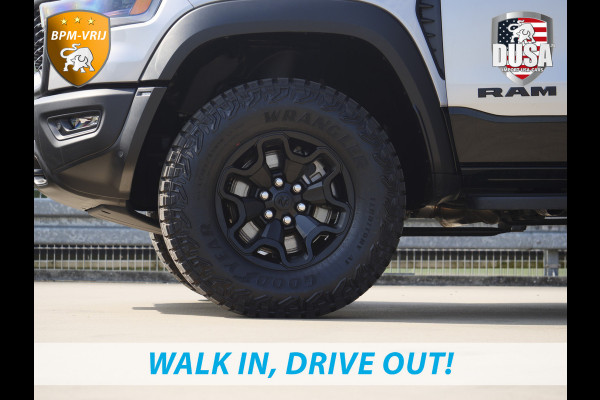 Dodge Ram | RHO | 3.0L Twin-Turbo I6 | 4x4 | Crew Cab TWIN-TURBO HIGH OUTPUT | Panoramadak | 14,4-inch Touchscreen | Passenger Display | Getoonde accessoires zijn verkrijgbaar tegen meerprijs