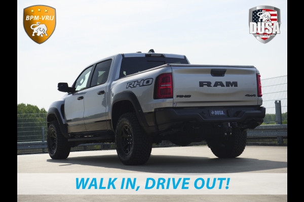 Dodge Ram | RHO | 3.0L Twin-Turbo I6 | 4x4 | Crew Cab TWIN-TURBO HIGH OUTPUT | Panoramadak | 14,4-inch Touchscreen | Passenger Display | Getoonde accessoires zijn verkrijgbaar tegen meerprijs