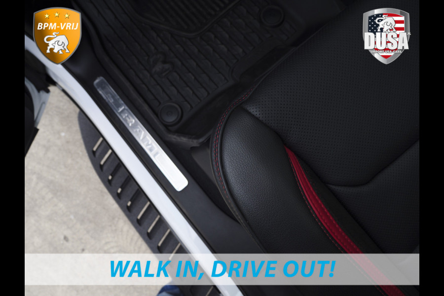 Dodge Ram | RHO | 3.0L Twin-Turbo I6 | 4x4 | Crew Cab TWIN-TURBO HIGH OUTPUT | Panoramadak | 14,4-inch Touchscreen | Passenger Display | Getoonde accessoires zijn verkrijgbaar tegen meerprijs